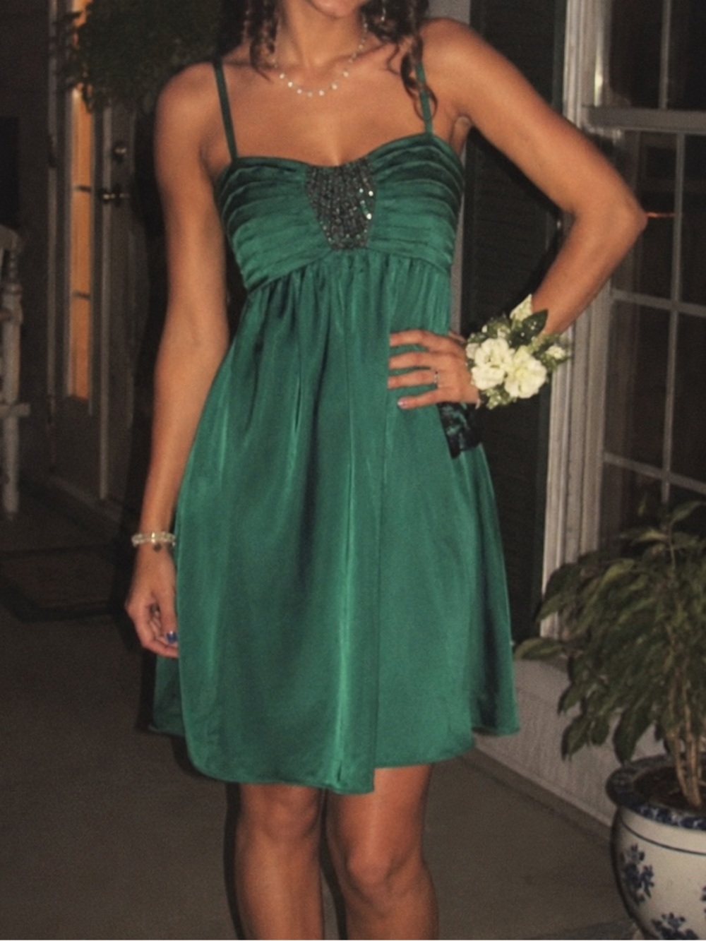 BCBG MaxAzria Emerald Green Cocktail Dress Size 4 | Flowy Chiffon Formal Prom
